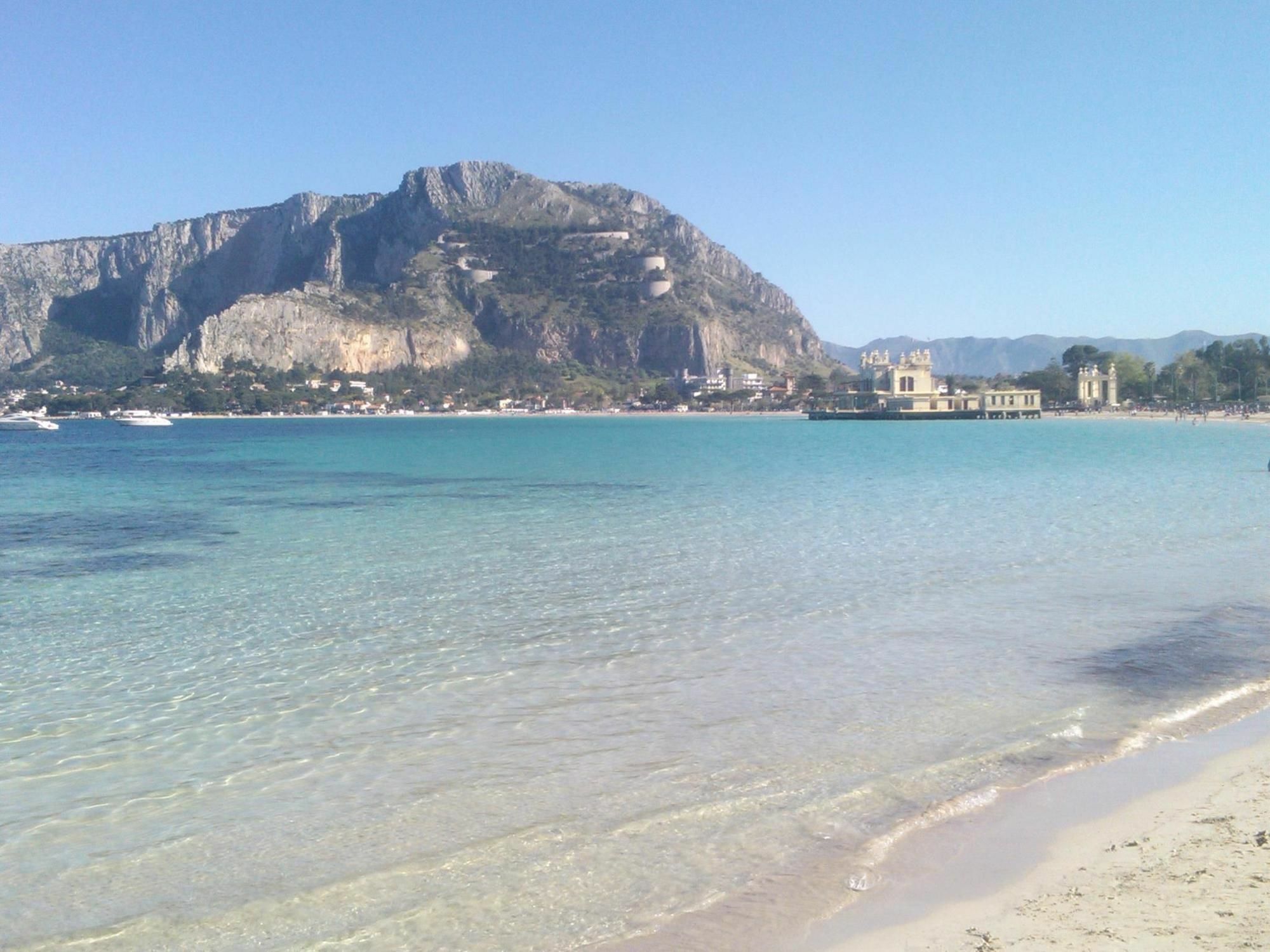 Sacra Famiglia Ausonia Apartment Palermo Zewnętrze zdjęcie
